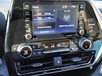 Used 2022 Toyota Highlander XLE for sale #2500798A - photo 11