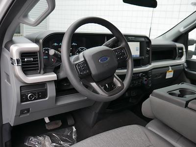 New 2026 Ford F-350 XL Crew Cab 4WD SRW Pickup for sale #2500977 - photo 2
