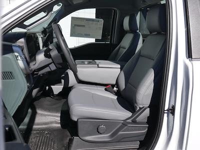 New 2026 Ford F-550 XL Regular Cab 4WD Cab Chassis for sale #2500987 - photo 1