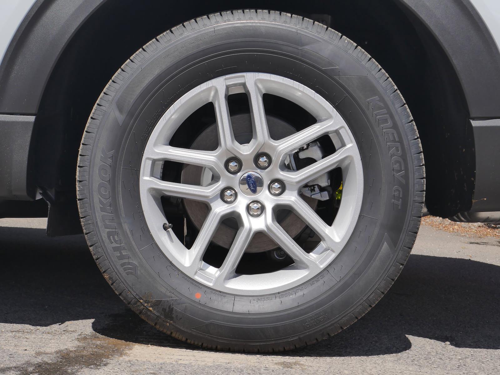 New 2026 Ford Explorer - photo 18