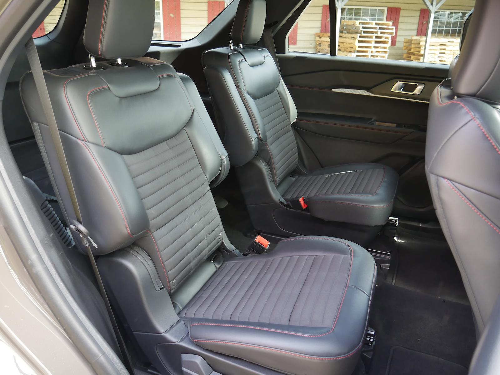 New 2026 Ford Explorer - photo 32