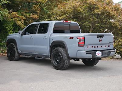 2024 Nissan Frontier Crew Cab 4WD Pickup for sale #P250146A - photo 2