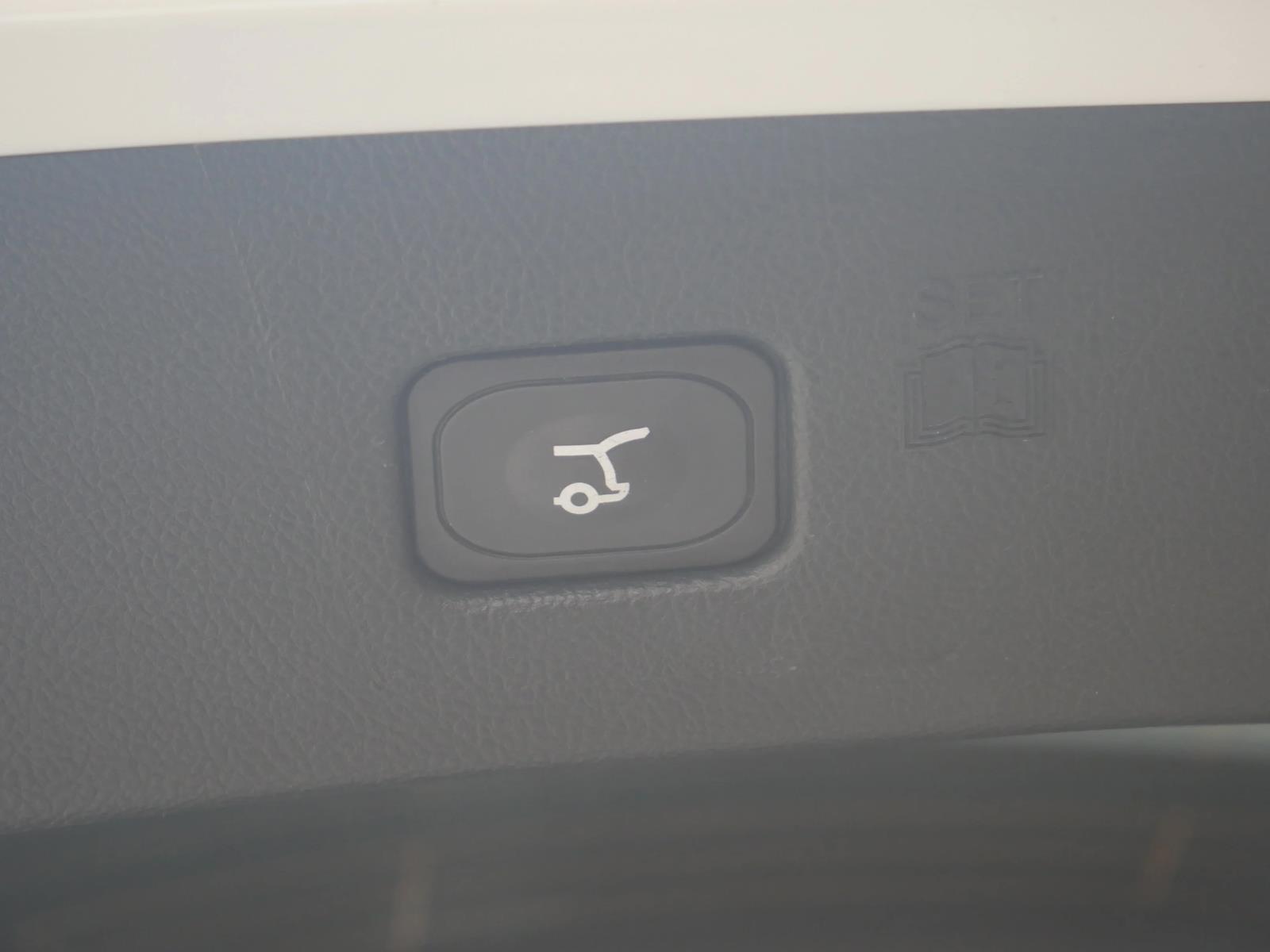 Used 2022 Ford Edge - photo 30