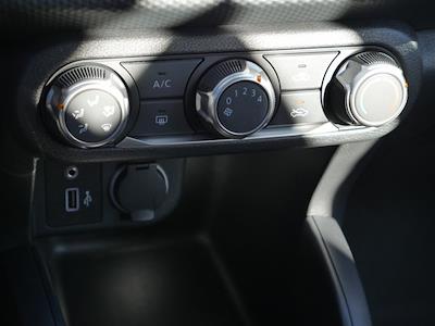 Used 2024 Nissan Kicks - photo 1