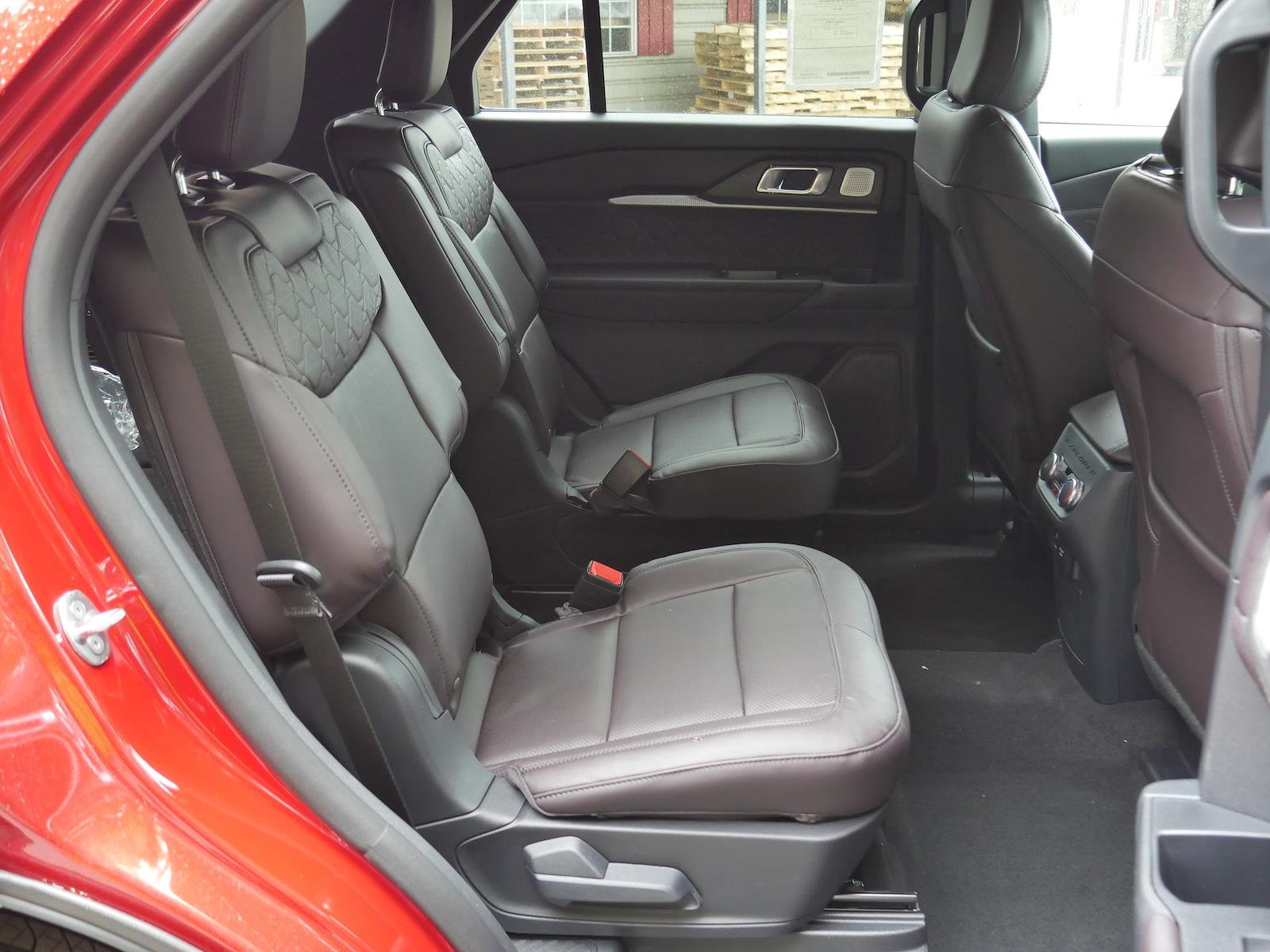 New 2026 Ford Explorer - photo 34