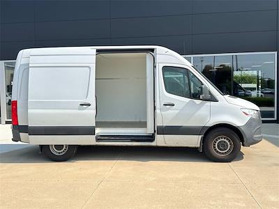 2019 Mercedes-Benz Sprinter 2500 High Roof 4x2 Refrigerated Body for sale #SN195750A - photo 2