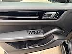 Used 2021 Porsche Cayenne Base AWD SUV for sale #SU1010 - photo 16