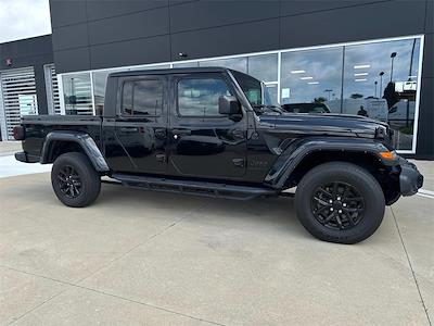2022 Jeep Gladiator Crew Cab 4x4 Pickup for sale #SU1091 - photo 2
