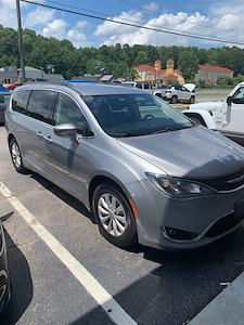 2017 Chrysler Pacifica FWD Minivan for sale #CB540734 - photo 2