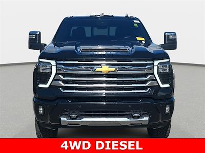 Used 2024 Chevrolet Silverado 2500 - photo 1