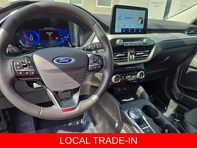 Used 2022 Ford Escape - photo 1