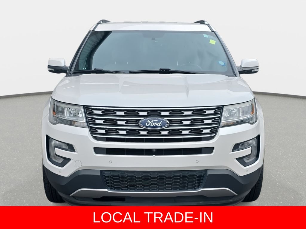 Used 2017 Ford Explorer - photo 2