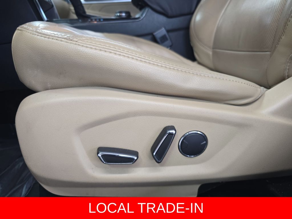 Used 2017 Ford Explorer - photo 32