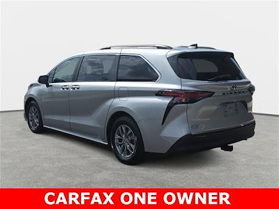 2021 Toyota Sienna FWD Minivan for sale #H22206A - photo 2
