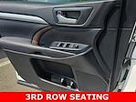 2016 Toyota Highlander 4x2 SUV for sale #J9619A - photo 29
