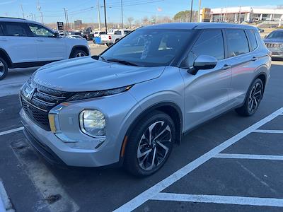 Used 2022 Mitsubishi Outlander - photo 1