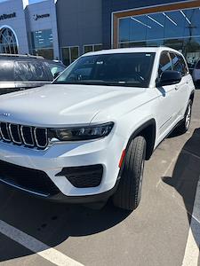 Used 2023 Jeep Grand Cherokee - photo 1