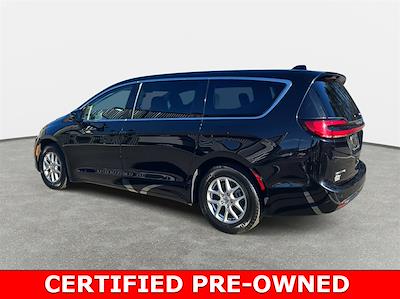 Used 2024 Chrysler Pacifica Touring L Minivan for sale #P18193 - photo 2