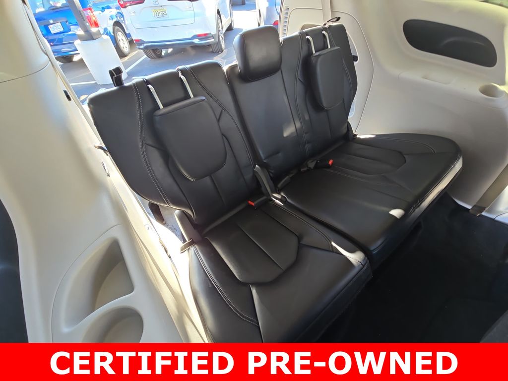 Used 2024 Chrysler Pacifica - photo 15