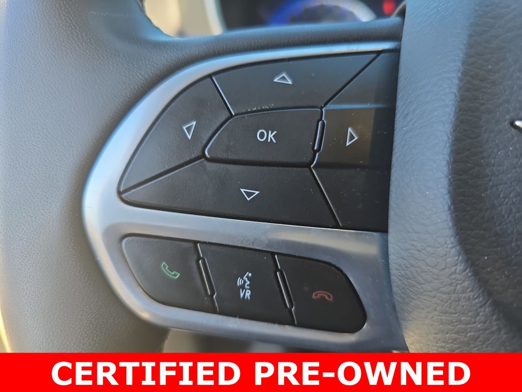 Used 2024 Chrysler Pacifica - photo 21