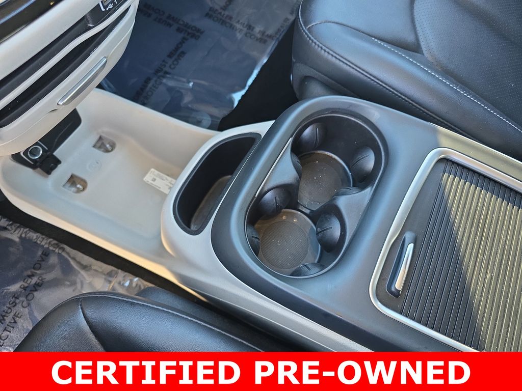 Used 2024 Chrysler Pacifica - photo 28