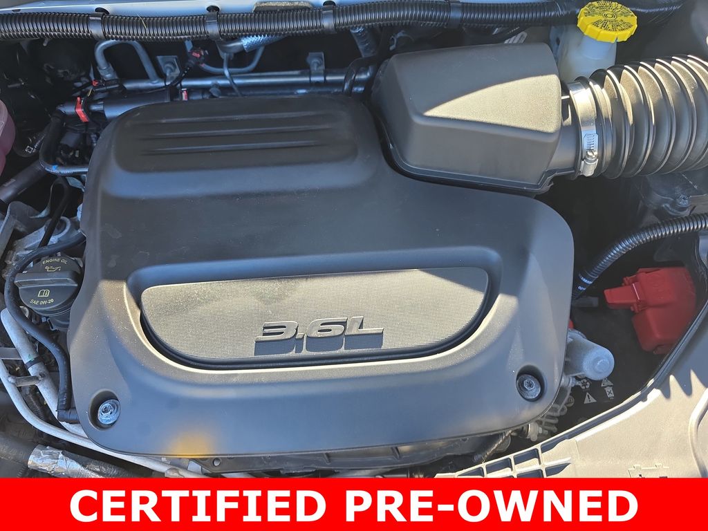 Used 2024 Chrysler Pacifica - photo 33