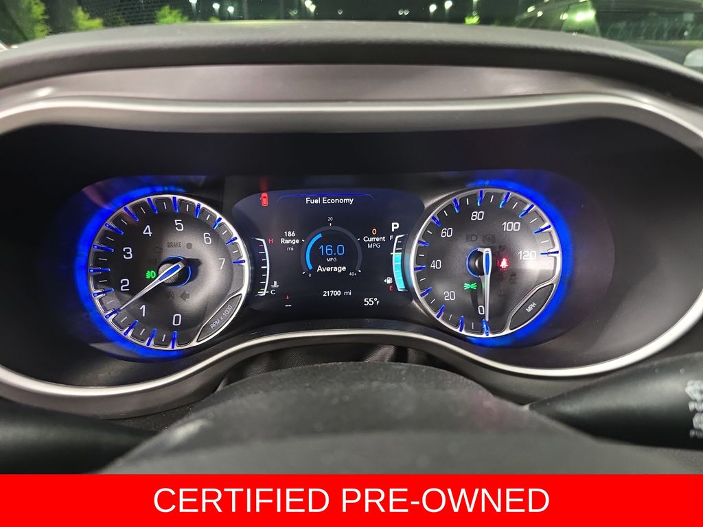 Used 2025 Chrysler Pacifica - photo 22