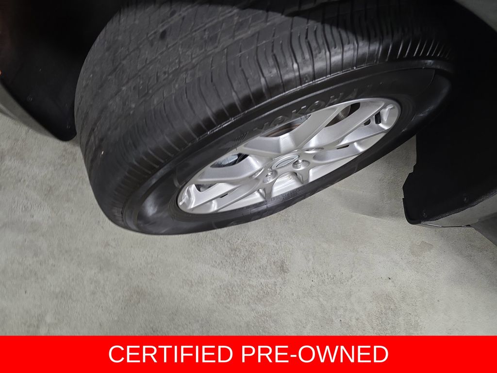 Used 2025 Chrysler Pacifica - photo 34