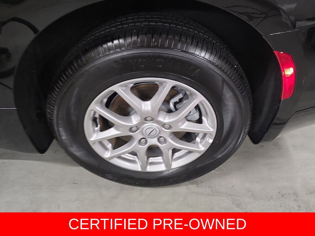 Used 2025 Chrysler Pacifica - photo 35