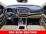 2019 Toyota Highlander 4x4 SUV for sale #PA839875A - photo 17