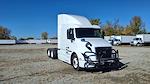 Used 2020 Volvo VNR Volvo D13 Semi Truck for sale #243527 - photo 4