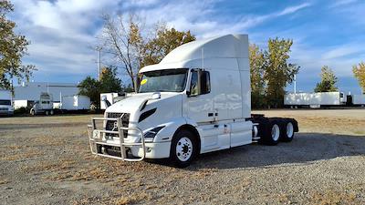 Used 2020 Volvo VNR Volvo D13 Semi Truck for sale #243528 - photo 1