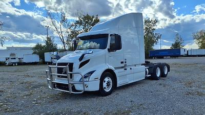 Used 2020 Volvo VNR Volvo D13 Semi Truck for sale #243546 - photo 1