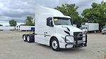 Used 2020 Volvo VNR Volvo D13 Semi Truck for sale #243549 - photo 4