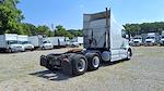 Used 2020 Volvo VNR Volvo D13 Semi Truck for sale #243553 - photo 5