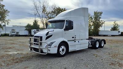 Used 2020 Volvo VNR Volvo D13 Semi Truck for sale #243555 - photo 1