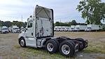 Used 2018 Freightliner Cascadia Detroit Diesel DD15 Semi Truck for sale #750154 - photo 2