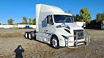 Used 2019 Volvo VNR Volvo D13 Semi Truck for sale #786671 - photo 4