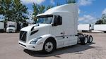 Used 2019 Volvo VNR Volvo D13 Semi Truck for sale #789453 - photo 1