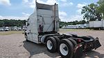 Used 2019 Volvo VNR Volvo D13 Semi Truck for sale #789453 - photo 2