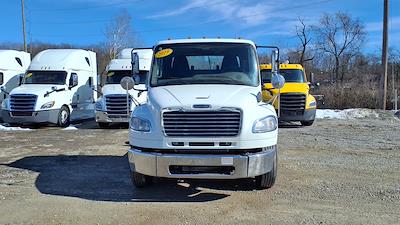 Used 2019 Freightliner M2 106 - photo 1