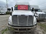 Used 2019 Freightliner Cascadia Detroit Diesel DD15 Semi Truck with Sleeper Cab for sale #826732 - photo 3