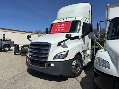 Used 2019 Freightliner Cascadia Detroit Diesel DD15 Semi Truck for sale #870161 - photo 1