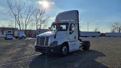 Used 2019 Freightliner Cascadia Cummins X15 Semi Truck for sale #876883 - photo 1