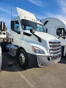 Used 2020 Freightliner Cascadia Detroit DD13 Semi Truck for sale #264756 - photo 1