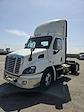 Used 2017 Freightliner Cascadia Detroit DD13 Semi Truck for sale #665097 - photo 4