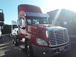 Used 2017 Freightliner Cascadia Detroit Diesel DD15 Semi Truck for sale #679597 - photo 4