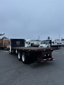 Used 2018 Freightliner M2 106 Conventional Cab Flatbed Truck for sale #771203 - photo 2