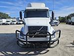 Used 2020 Volvo VNR Volvo D13 Semi Truck for sale #243599 - photo 3