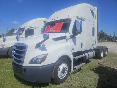 Used 2022 Freightliner Cascadia Detroit Diesel DD15 Semi Truck with Sleeper Cab for sale #543913 - photo 1